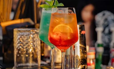 Lounge Bar, cozy and festive atmosphere