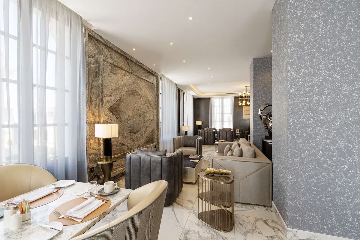 The Executive Lounge