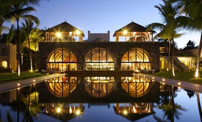 Mercado Market Dining