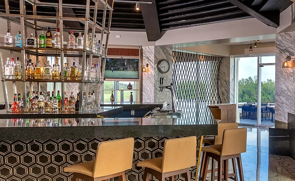 19th Hole Snack Bar