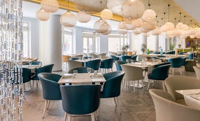 PALM COURT RESTAURANT & TERRACE