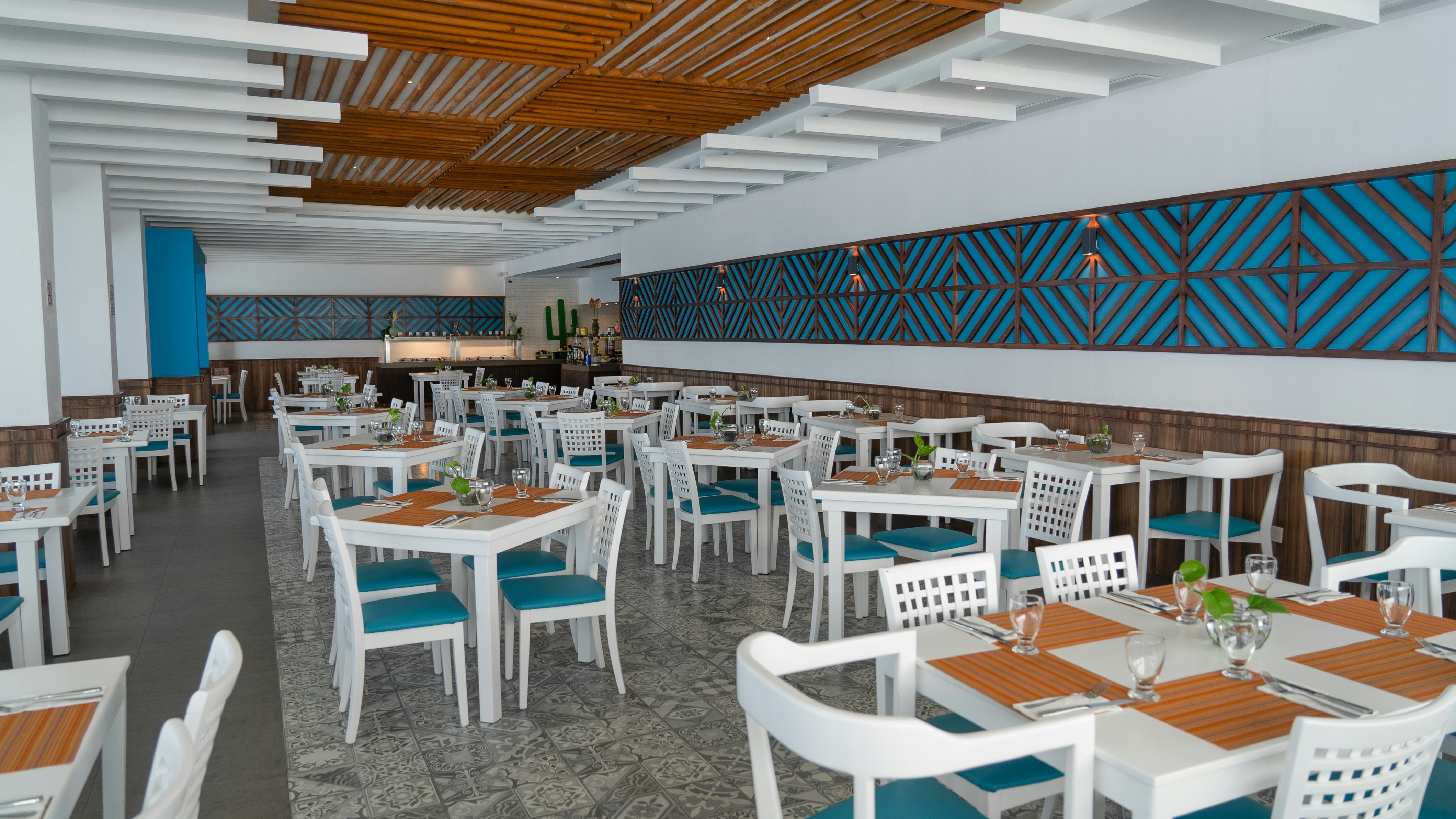 AZUL RESTAURANT