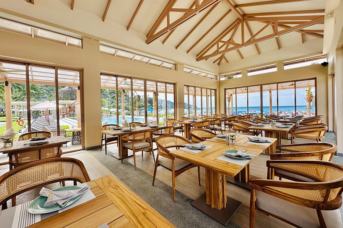 Orora Beachfront Restaurant & Bar