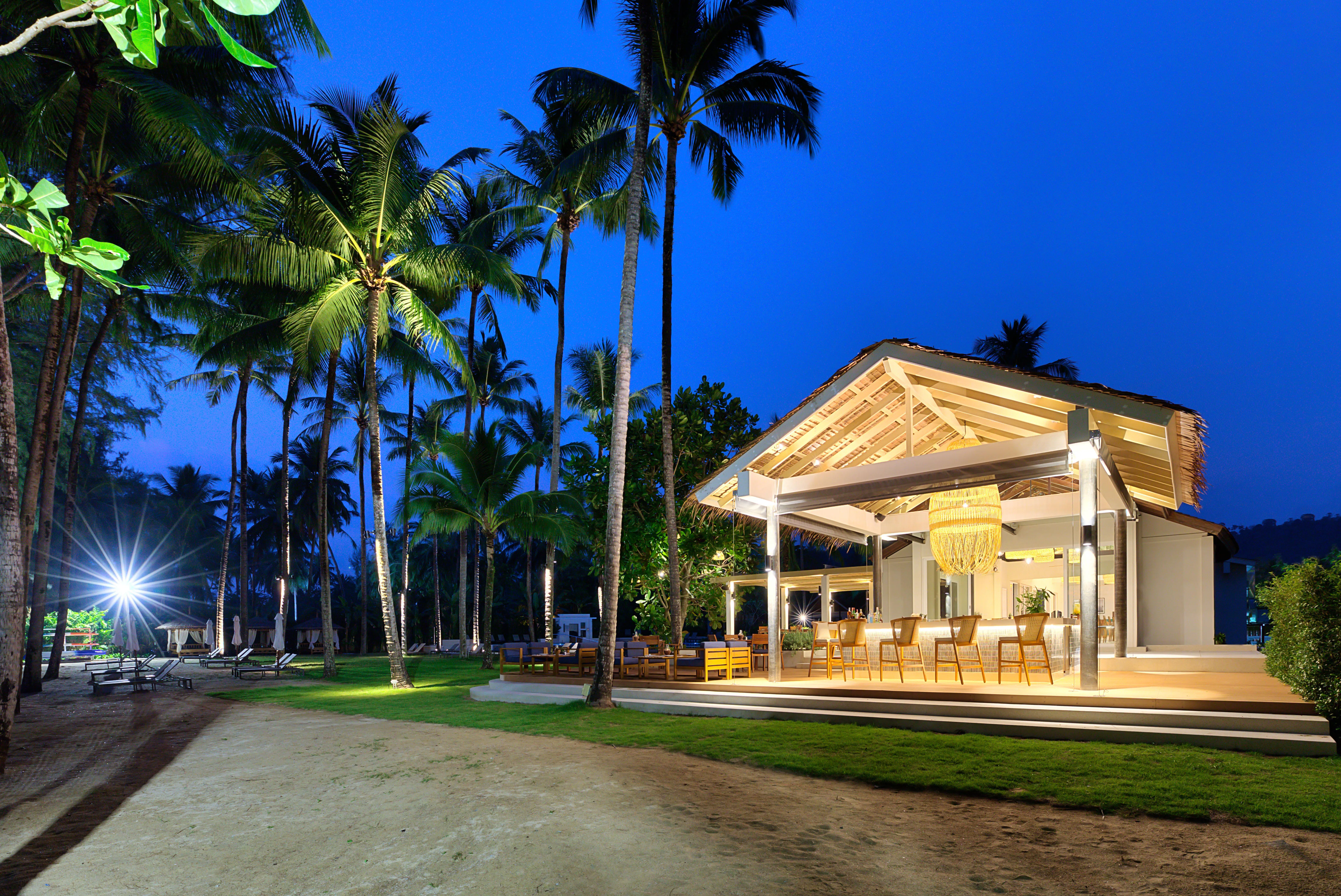 Edgewater Restaurant and Bar