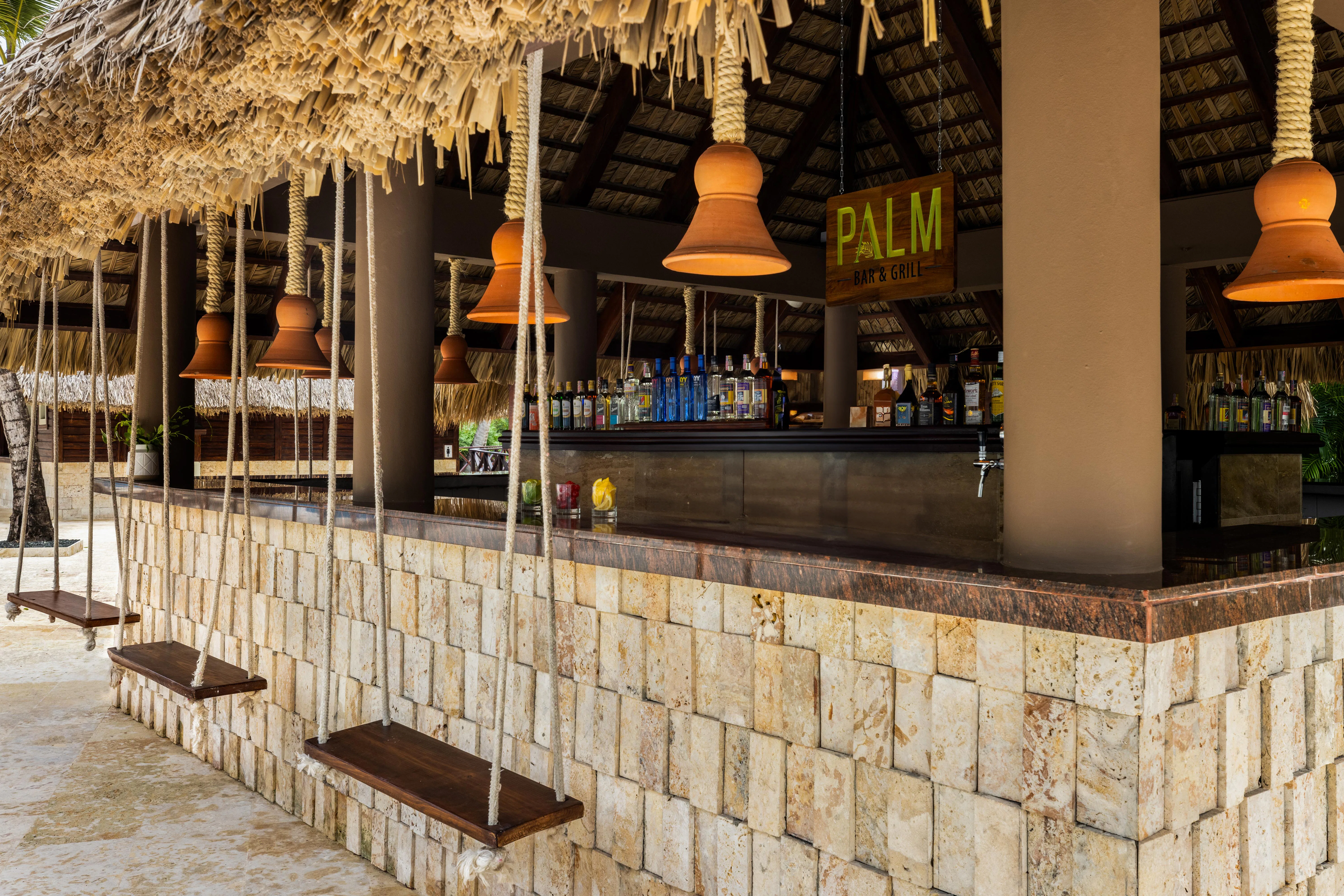 PALM BAR AND GRILL
