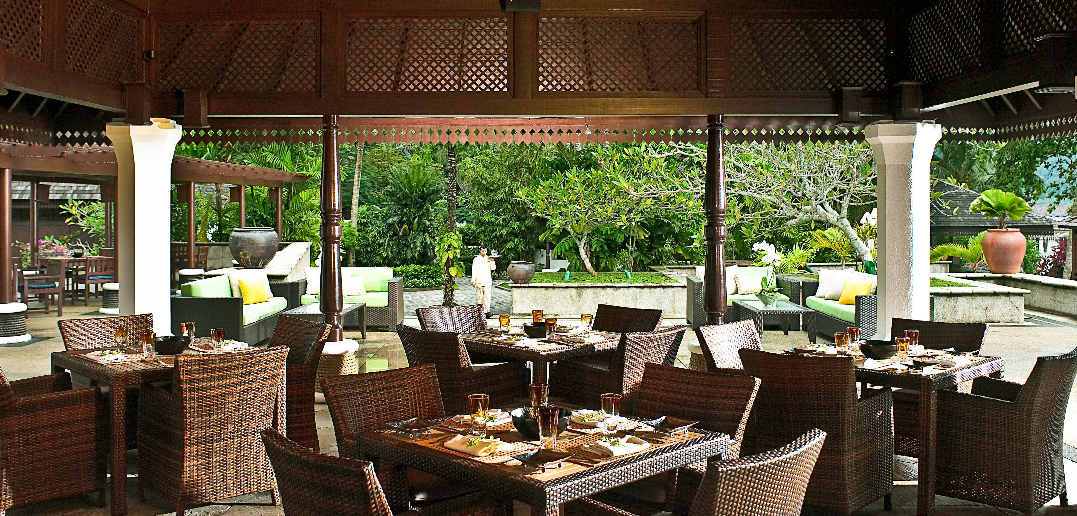 Royal Bay Beach Club