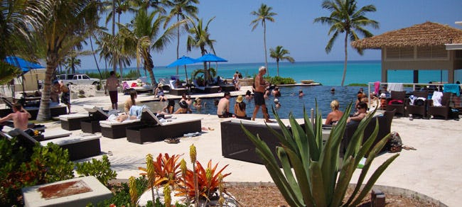 Pascal's Oceanfront Seafood Restaurant & Pool Bar