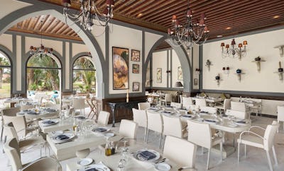 Karmoussa Restaurant