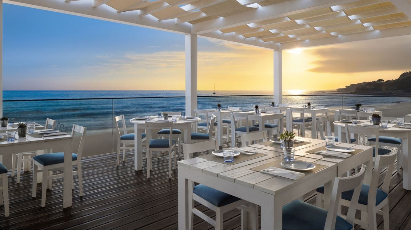 Maré at Pine Cliffs