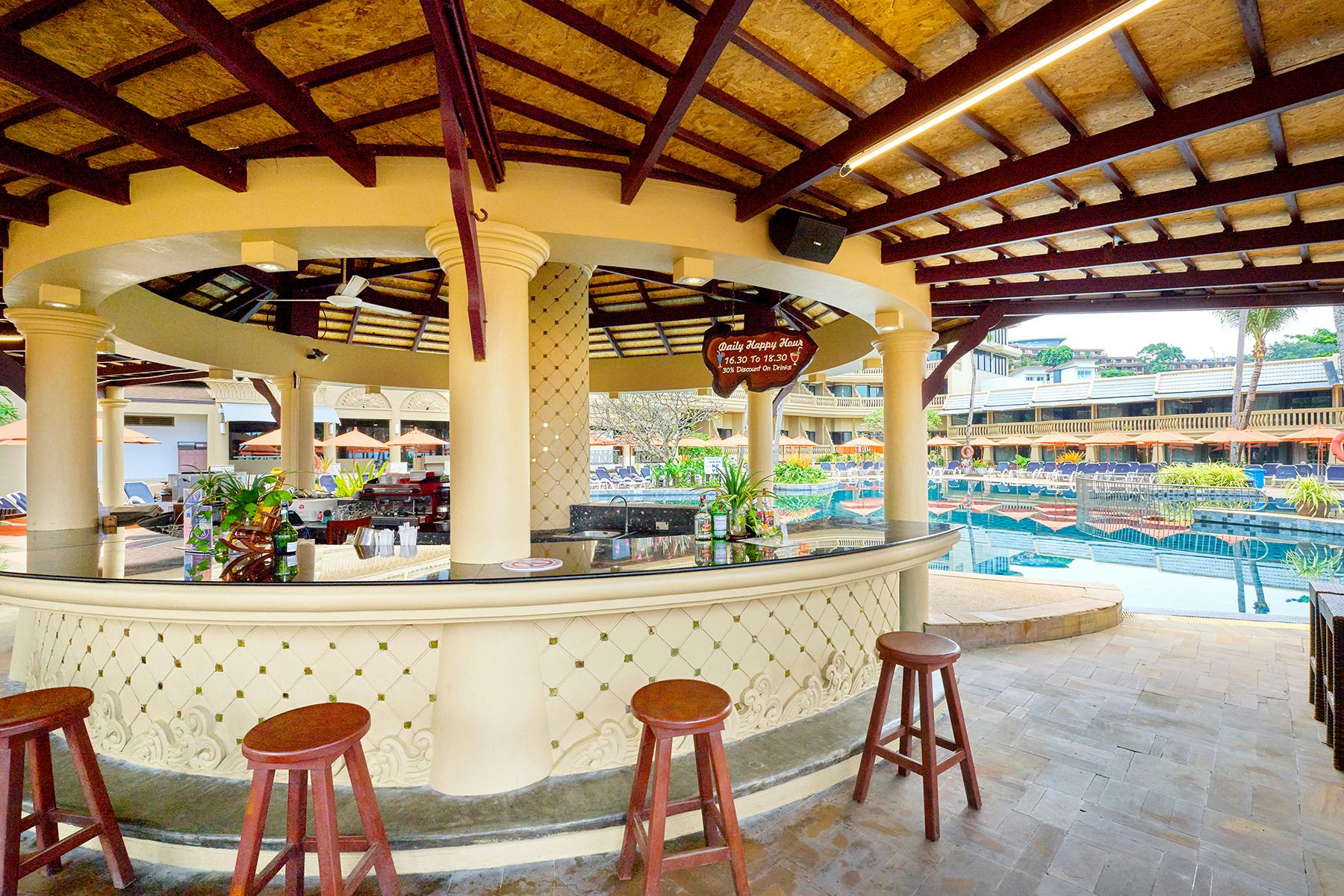 Poolside Bar