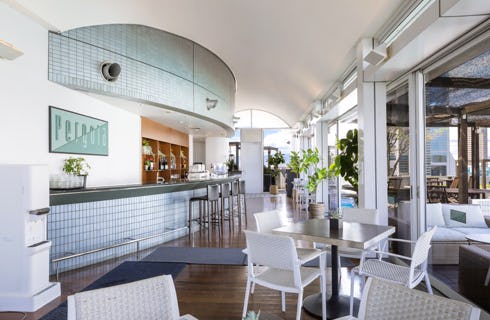 Poolside Restaurant & Bar PERGOLA