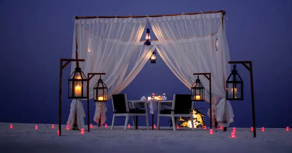 PRIVATE DINING