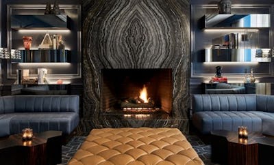 Quadrant Bar & Lounge