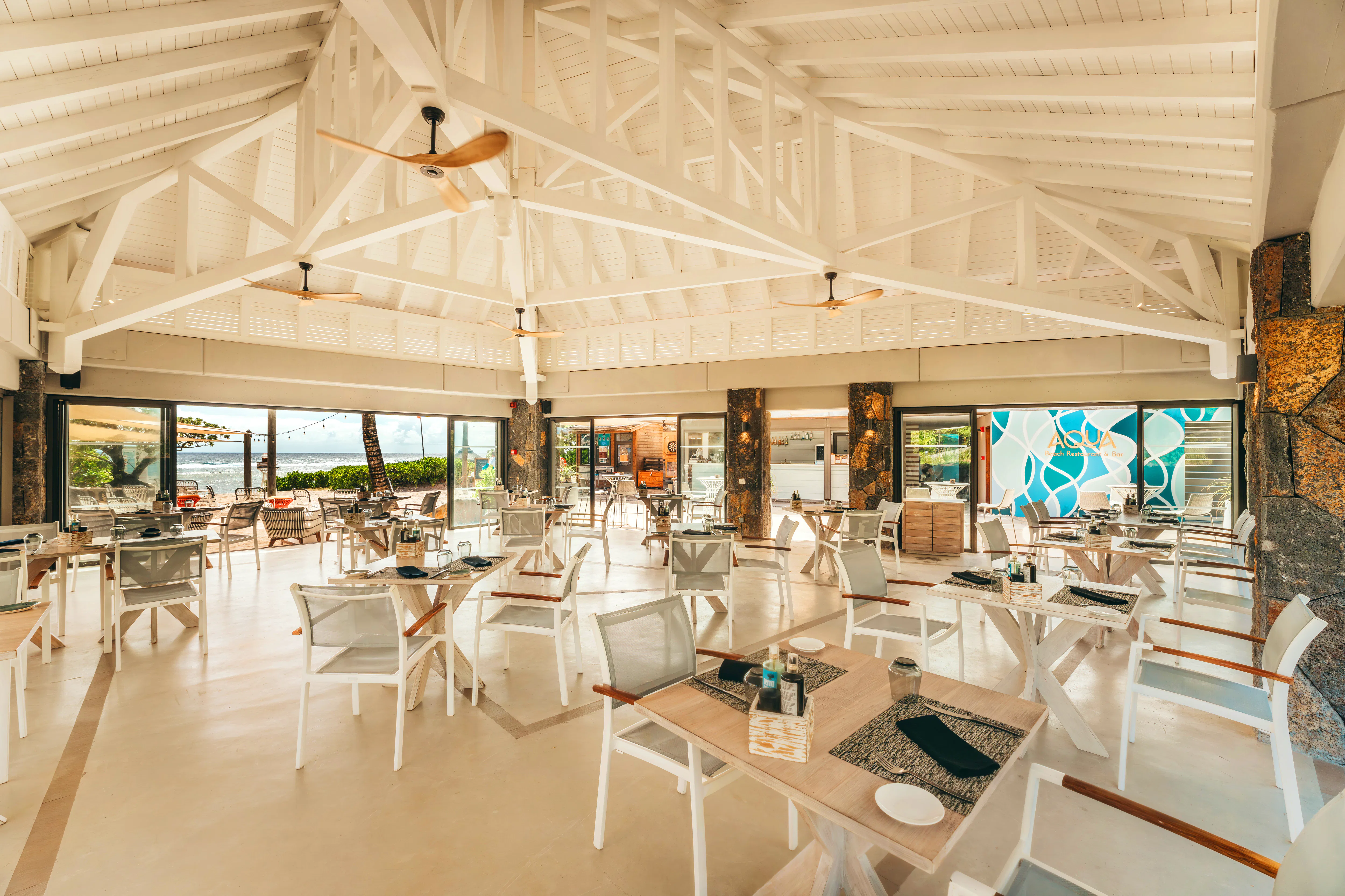 AQUA BEACH RESTAURANT