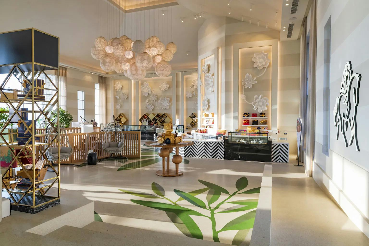 Patisserie Art | Godiva Café