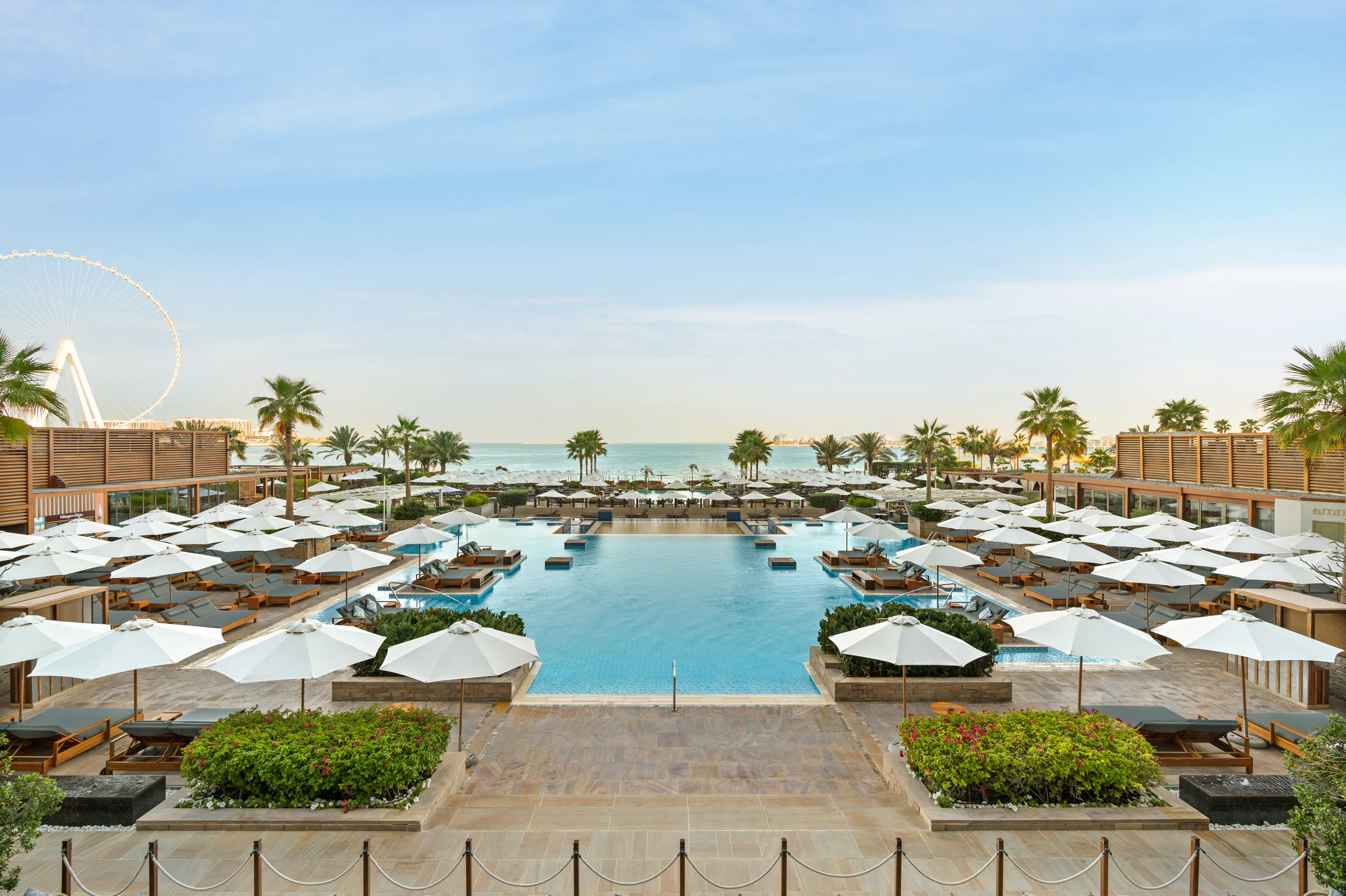 Azure Beach Restaurant & Bar :