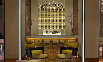 S&R Lounge