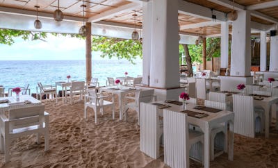 Uncle Soon’s Beach Bar & Restaurant