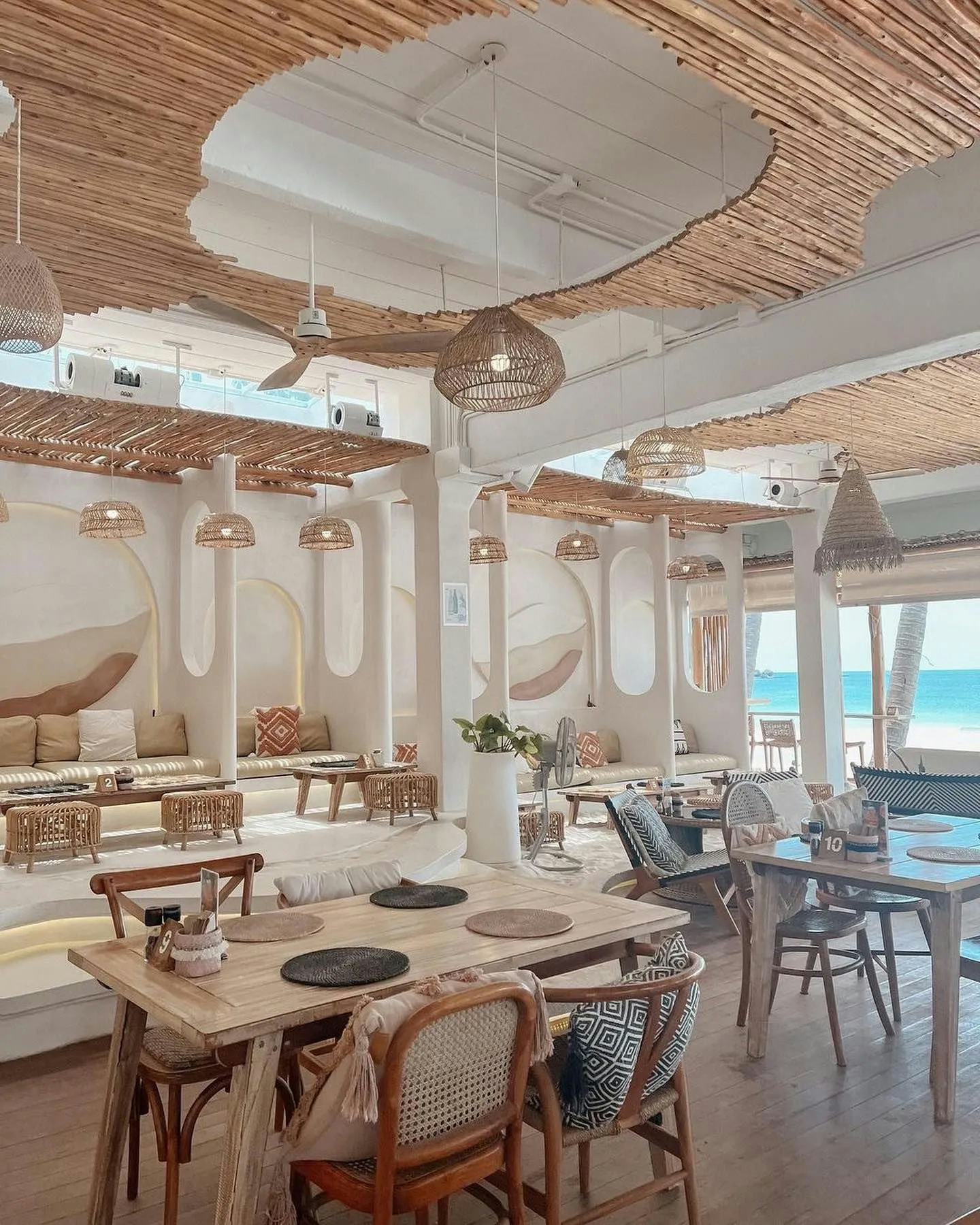 SAND & TAN BEACH FRONT DINING