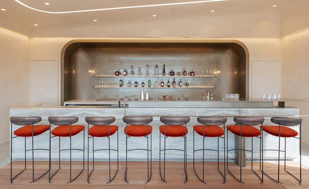 Rhoe Wine Bar & More