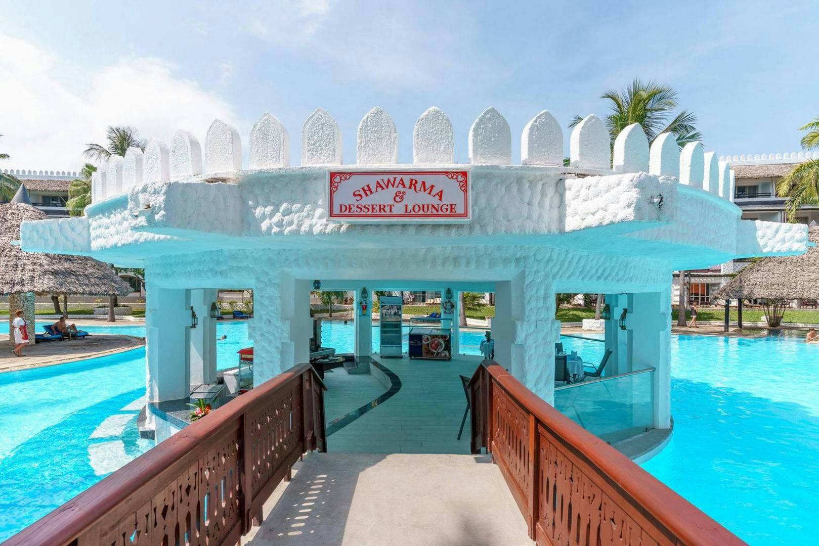 SHARWAMA & DESSERT LOUNGE