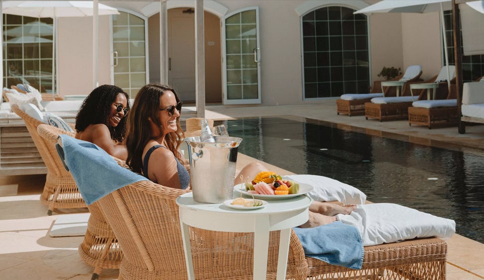 Spa & Poolside Dining