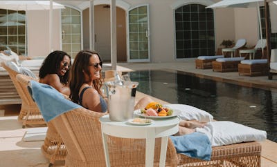 Spa & Poolside Dining