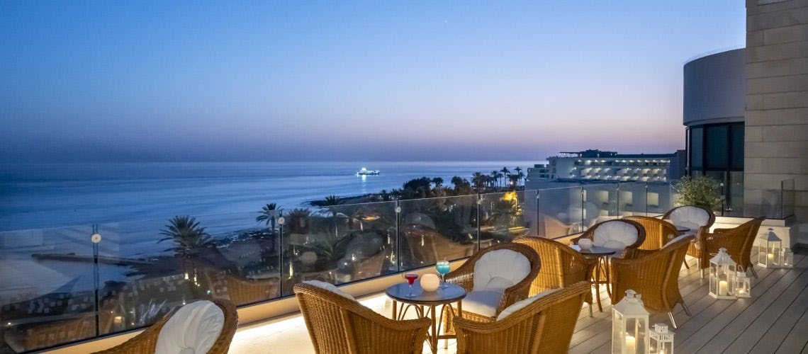 St. Andrew’s Rooftop Bar (Elite class – Adults Only) (Summer)