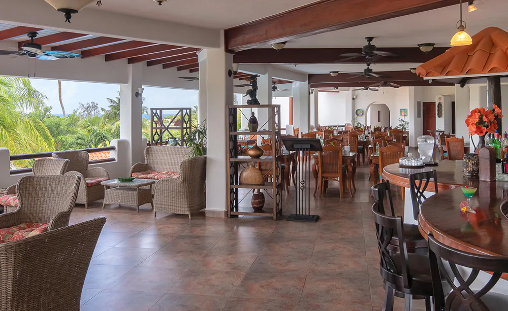 La Salsa Restaurant & Bar