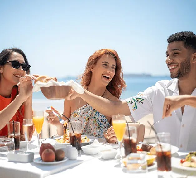 The Admiralty, an English bar facing the ocean