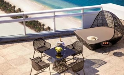 24-Hour In-Room Dining :