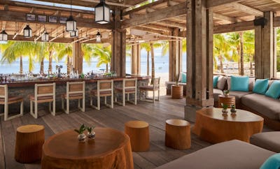 The Boathouse – Beach Lounge