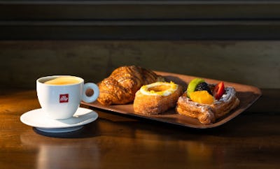 Surf & Sun Grab and Go Coffee