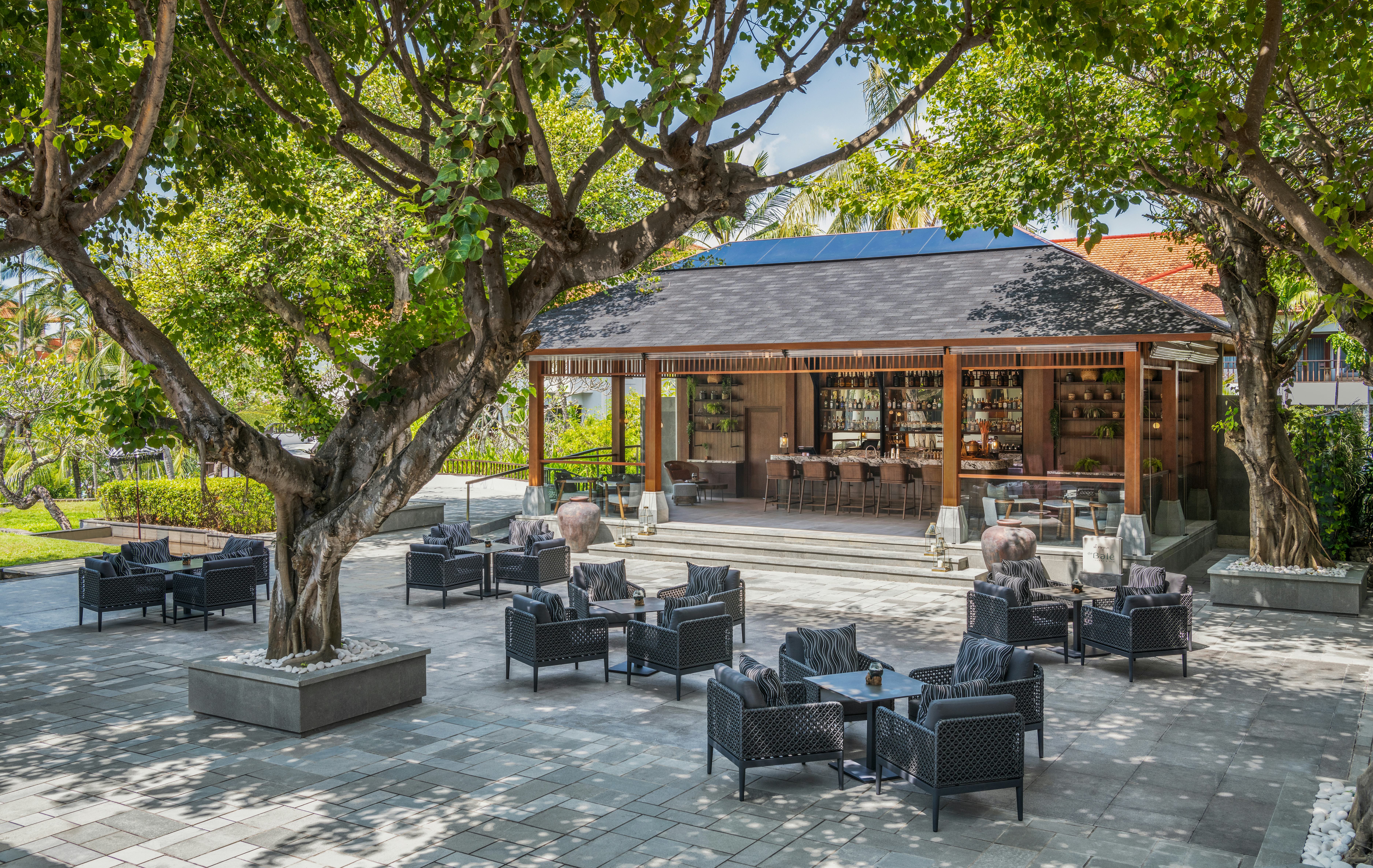 DE BALE LOUNGE & BAR