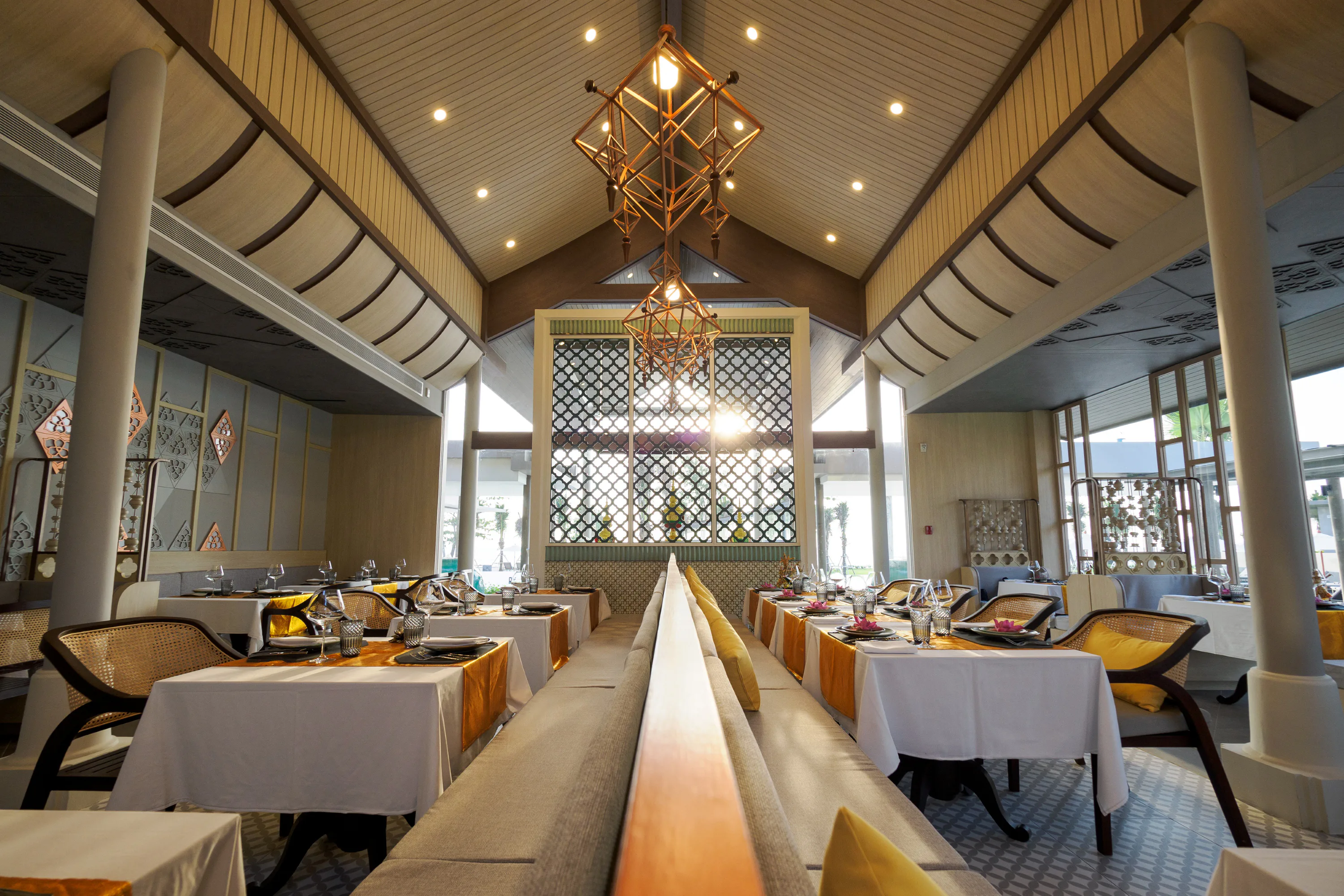 Param Para Restaurant