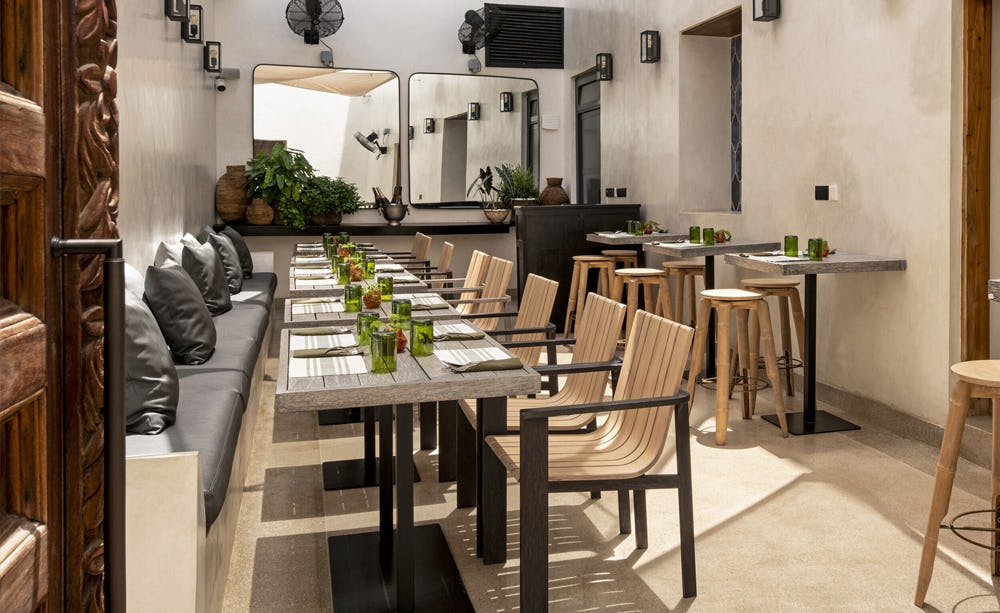 Breadfruit Restaurant & Cafe