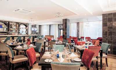 Promenade Restaurant