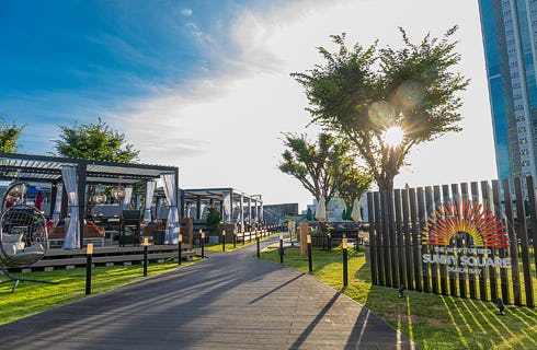 THE ROOF TOP BBQ “SUNNY SQUARE” OSAKA BAY