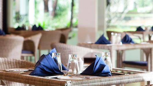 The Verandah – Coffee shop & Bar