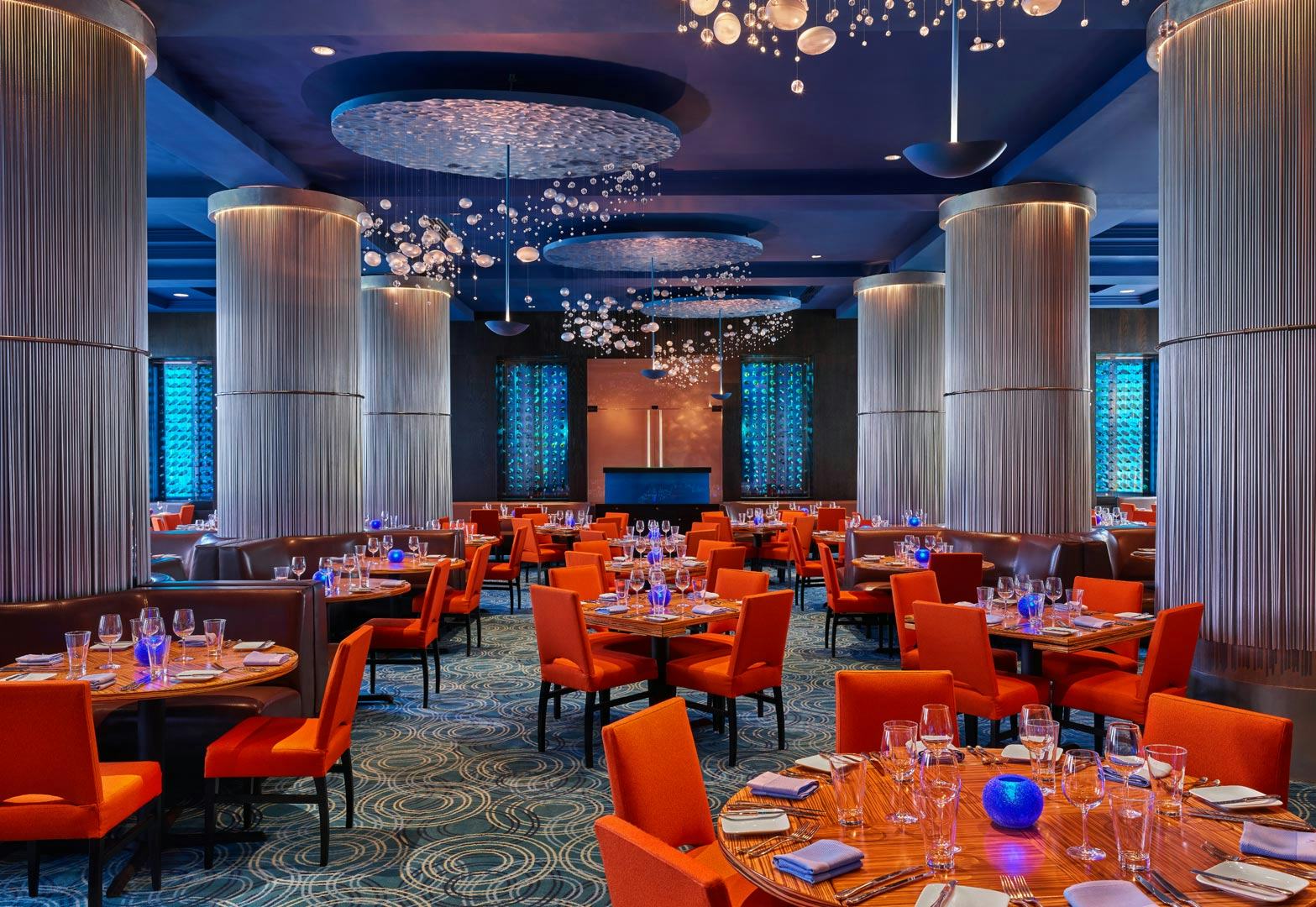 Todd English’s Bluezoo Lounge