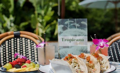 Tropicana Bar