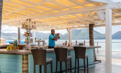 Turquoise Beach Bar