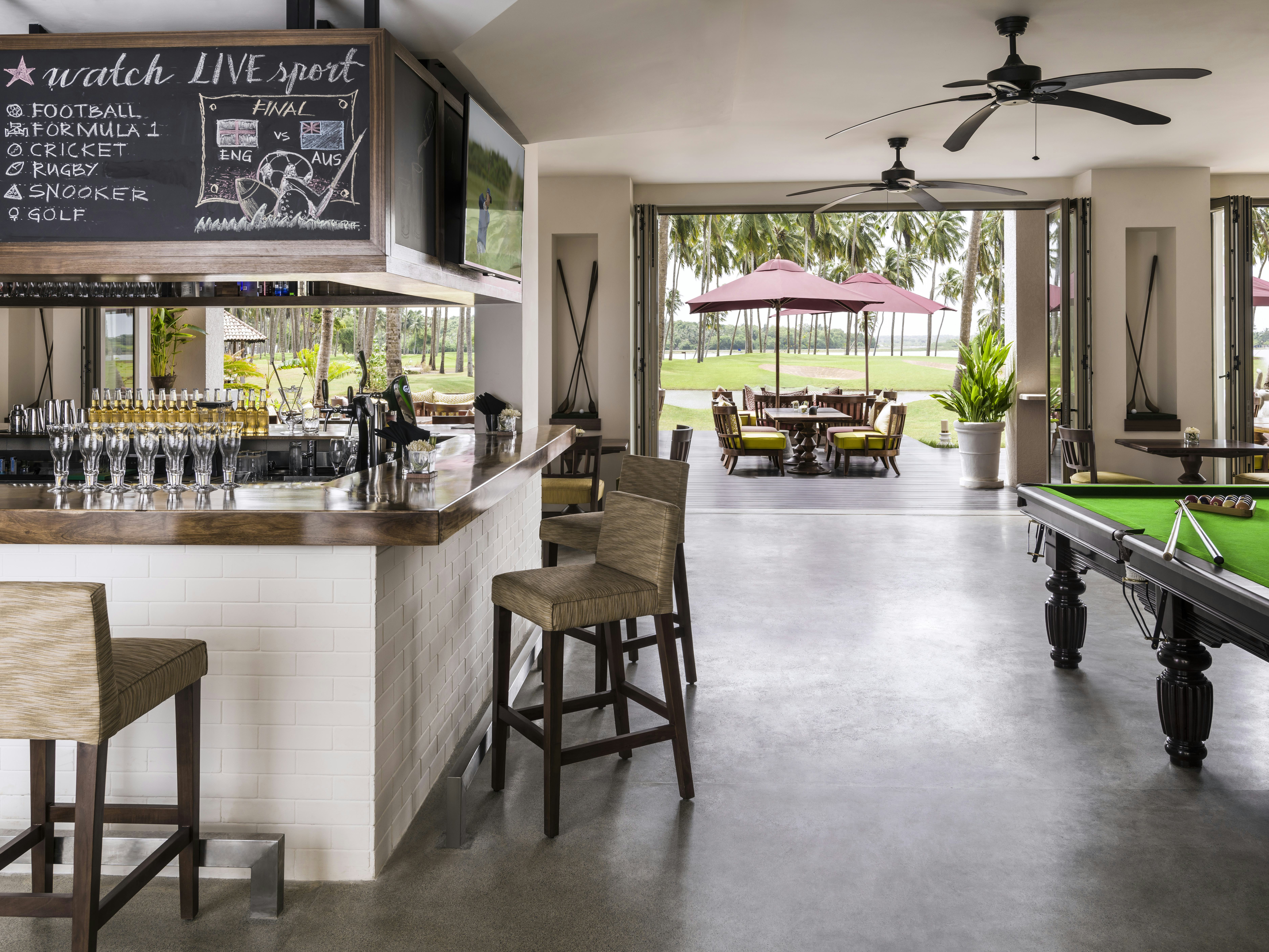 Ulpatha Club House & Bar