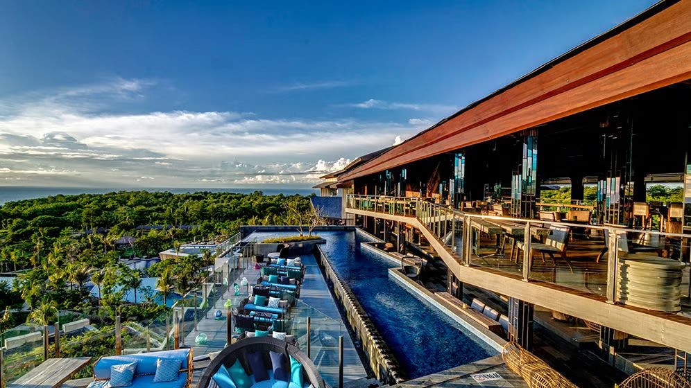 Unique Roof Top Bar and Restaurant