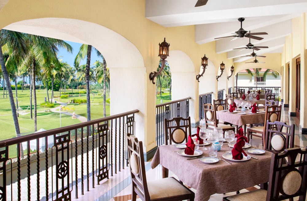 Voyager Trail By Miguel Arcanjo