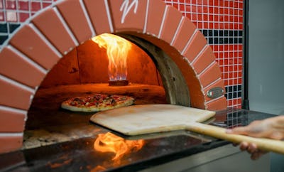 Luigi’s Andiamo Pizza Kitchen by Roy Yamaguchi