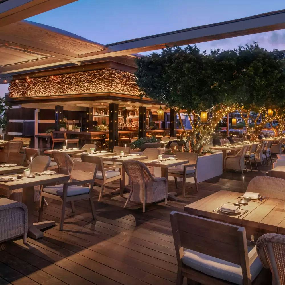 Watr Rooftop Restaurant