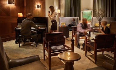 WINNIE'S JAZZ LOUNGE