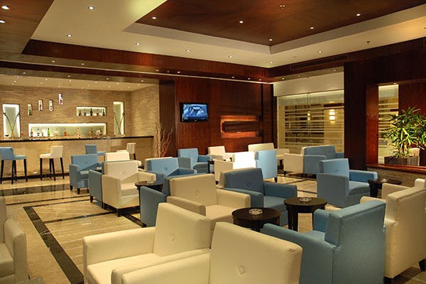 Your Bar – Lobby Bar